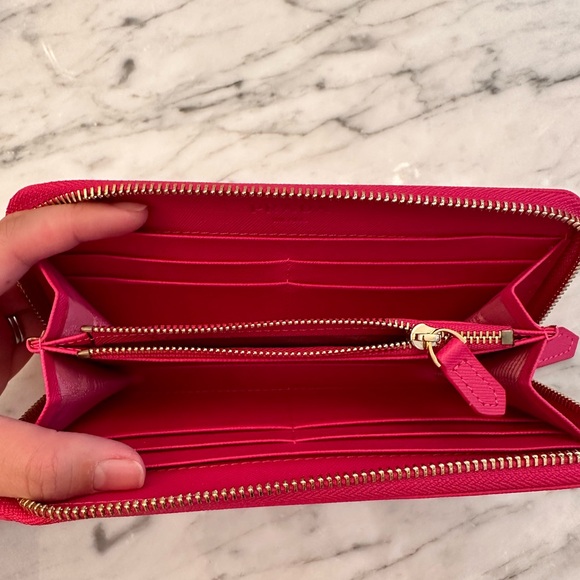 Pink Zip Wallet - Picture 2 of 4